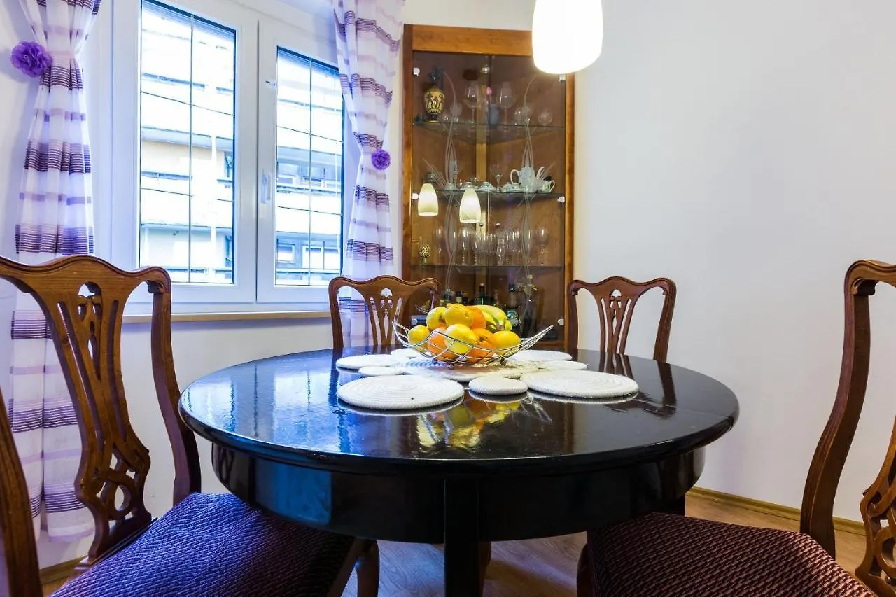 Apartment Anna Zadar